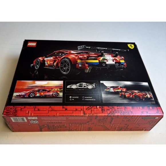 LEGO TECHNIC: Ferrari 488 GTE “AF Corse #51” (42125) - Picture 4 of 4